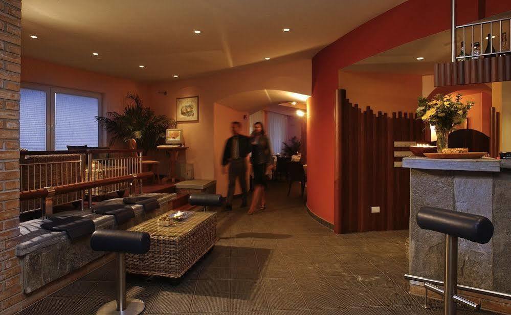 Hotel Krone - Eat, Drink, Stay Bressanone Eksteriør billede