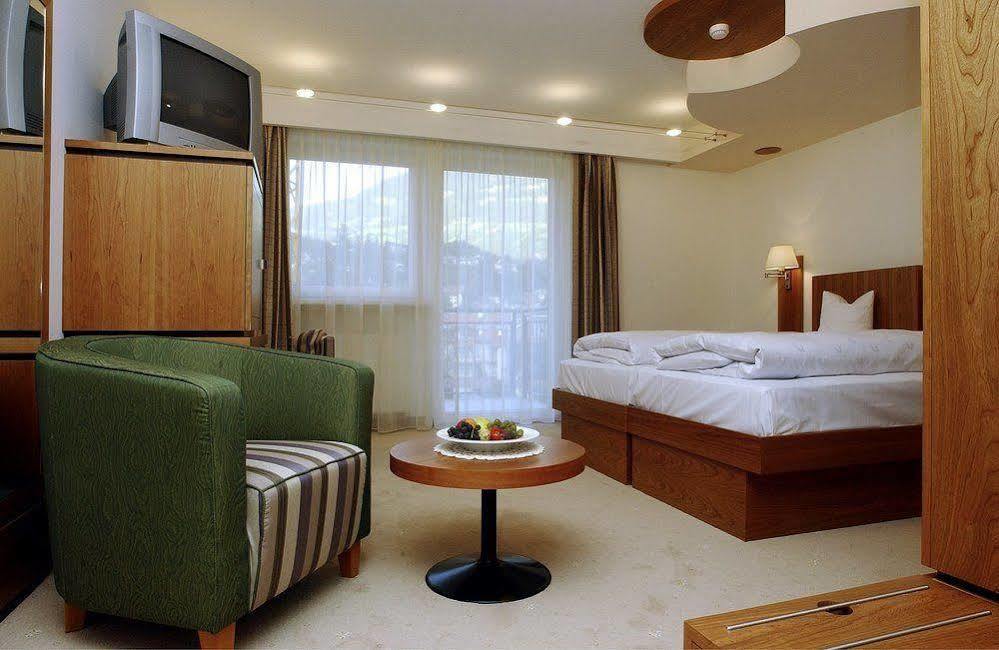 Hotel Krone - Eat, Drink, Stay Bressanone Eksteriør billede
